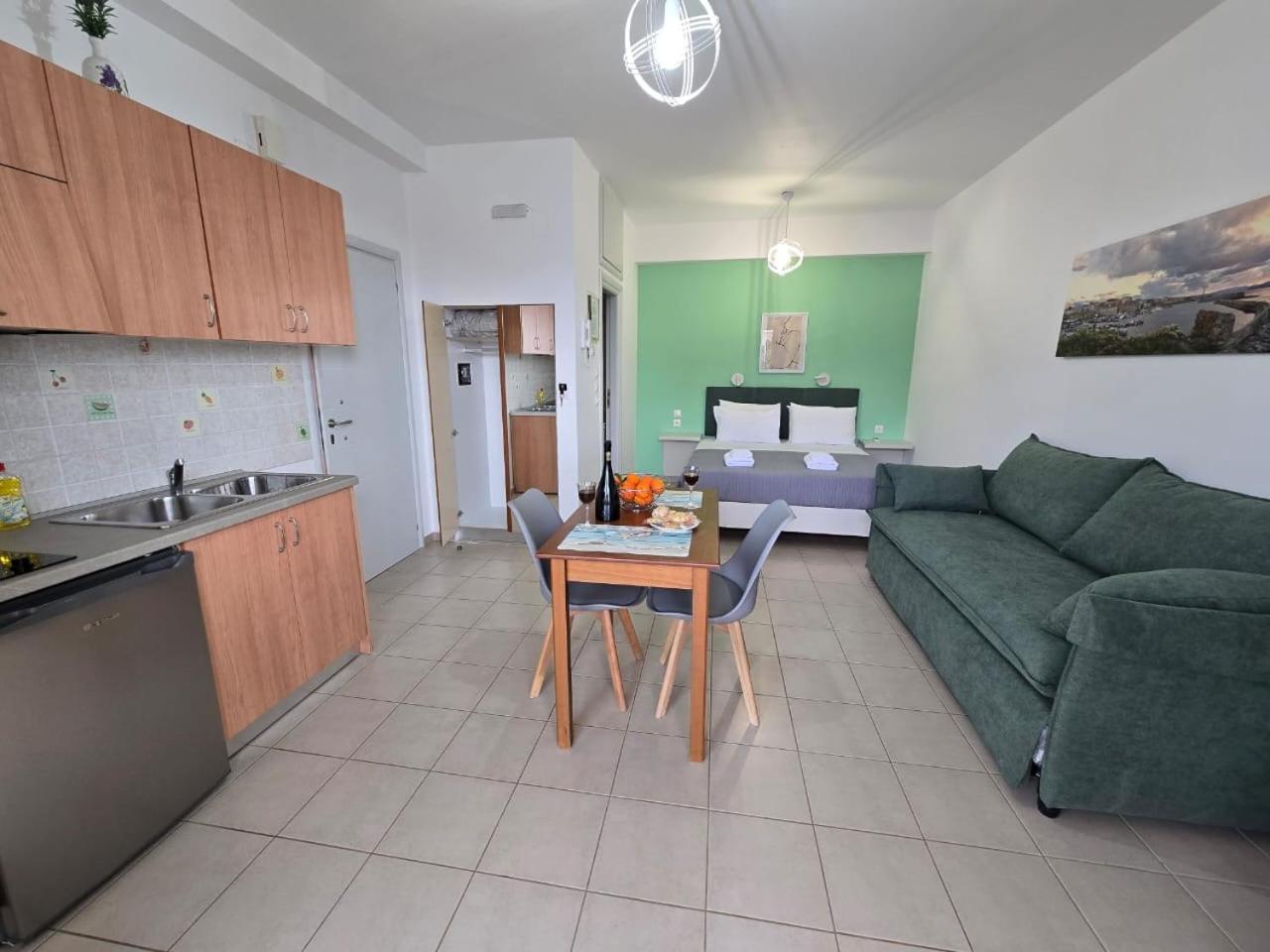 Fougaro Apartments Ханья Экстерьер фото