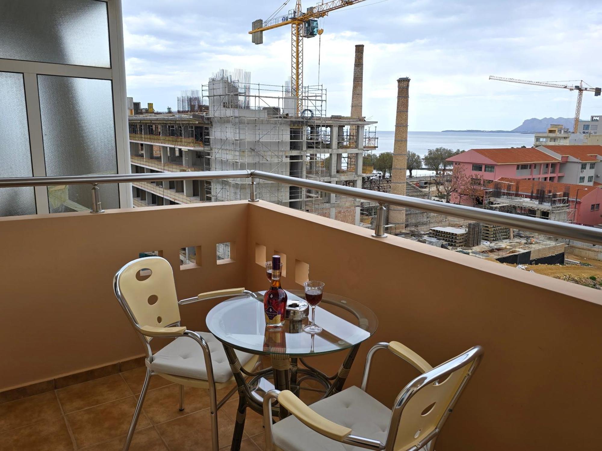 Fougaro Apartments Ханья Экстерьер фото